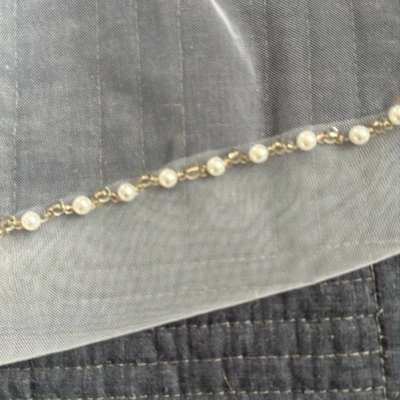 Wedding Vail - Picture 2 of 3